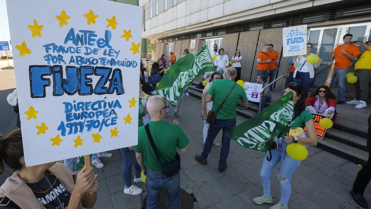 Noticias 77 El Gobierno alarga la estabilización de 700 interinos hasta después del verano