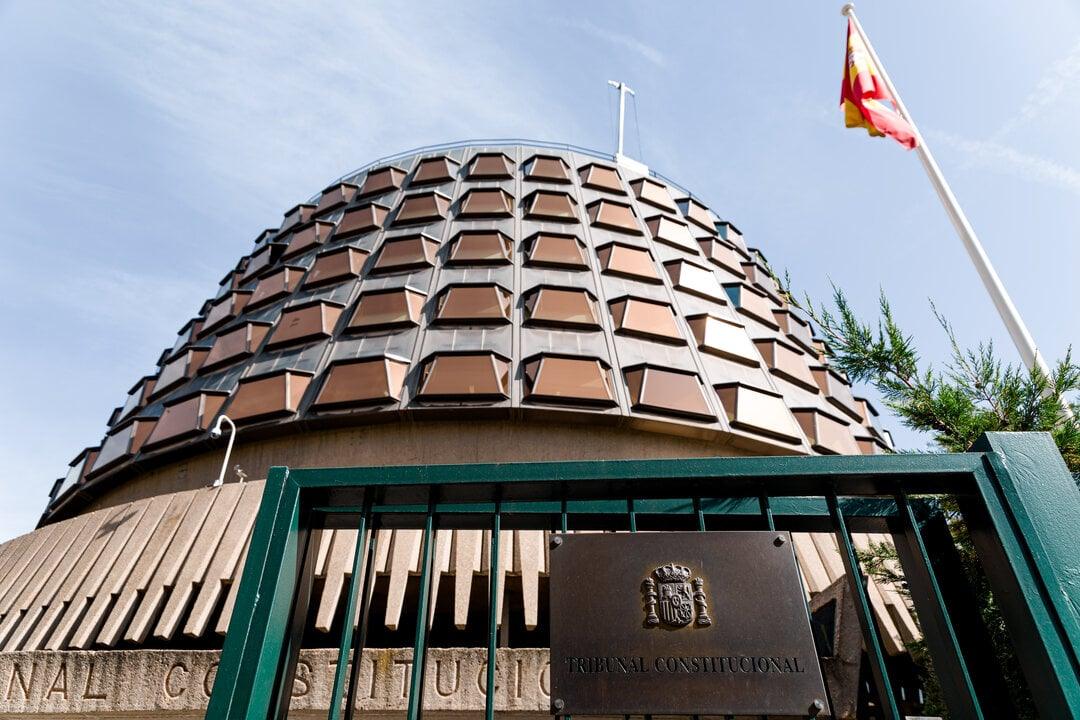 Noticias 66 El Tribunal Constitucional no admite a trámite la cuestión de hacer fijos a los interinos públicos