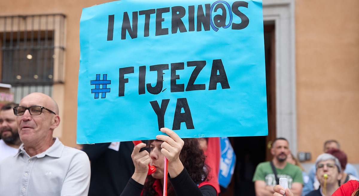 Noticias 73 El Abogado de la UE se pronunciará en octubre sobre si España debe hacer fijos a los interinos