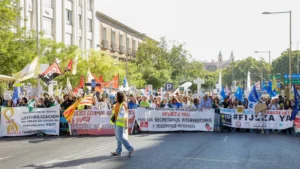 El momento decisivo de los interinos: el TJUE dicta este martes una sentencia clave sobre su conversión en fijos