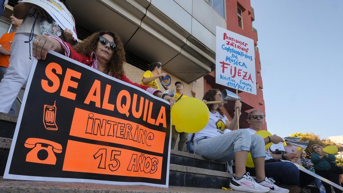 Aviso de multa de la UE a España por la alta temporalidad en el sector público